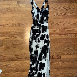 Long black and white dress